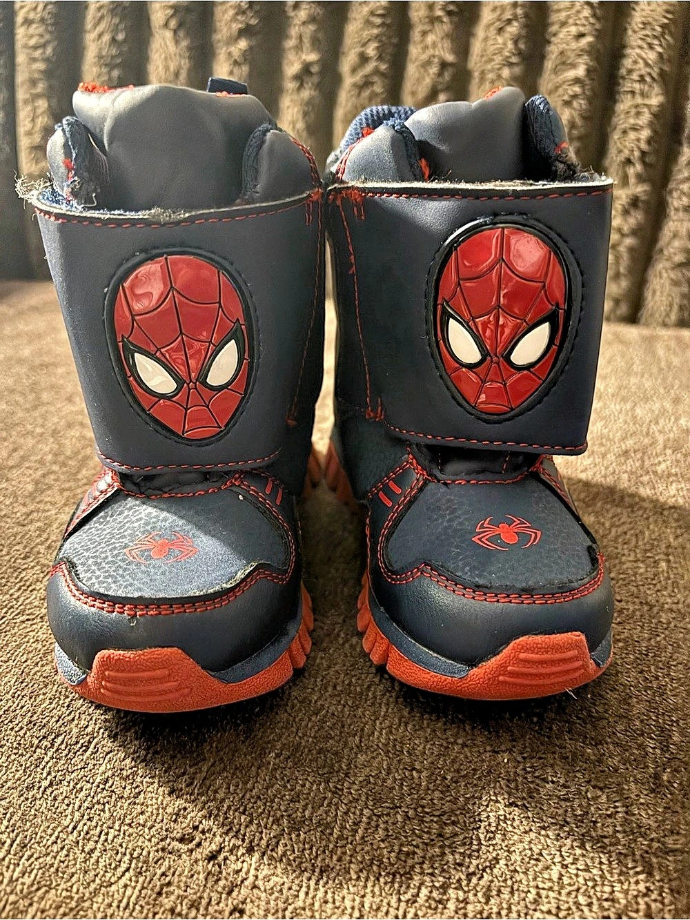 Marvel Spider-Man Light-Up Winter Boots Black & Red Boys US 7